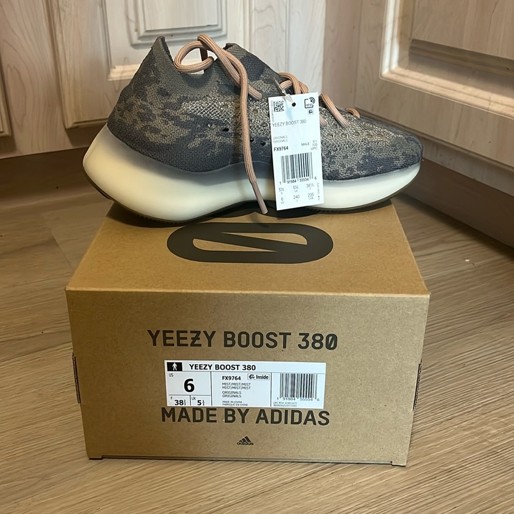 ADIDAS YEEZY BOOST 380 Mist Reflective